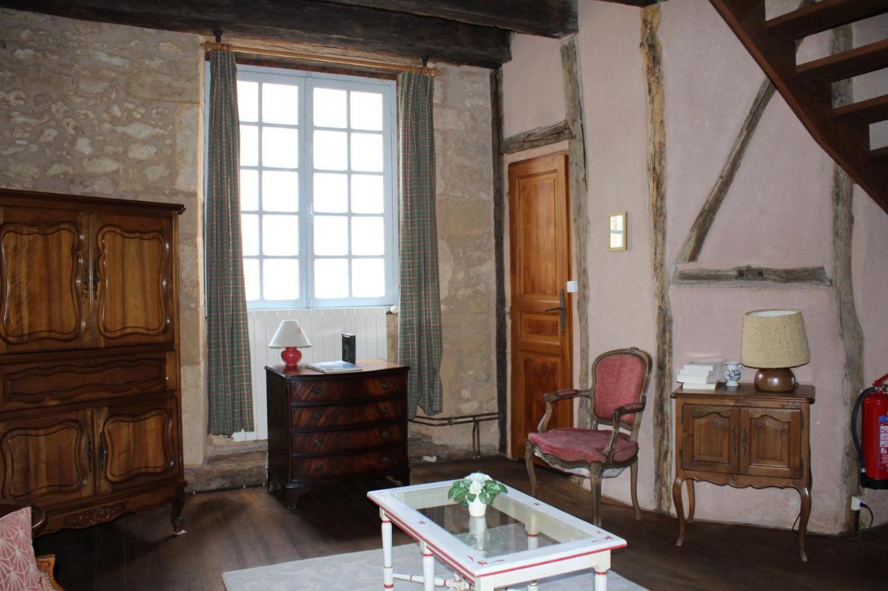 Villa La Roseraie Avec Acces Piscine Hotel La Roseraie Montignac-Lascaux Exteriör bild